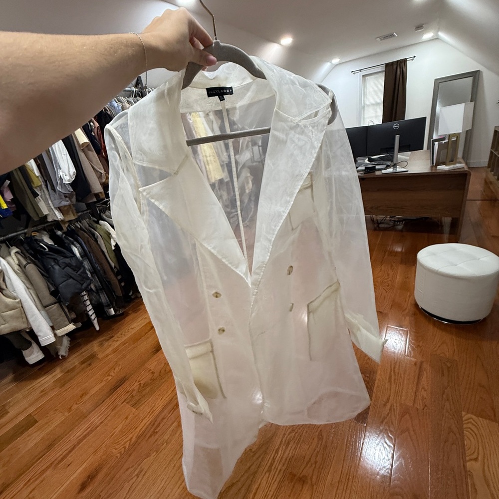 JLUX Label Ivory Double-Breasted Blazer
